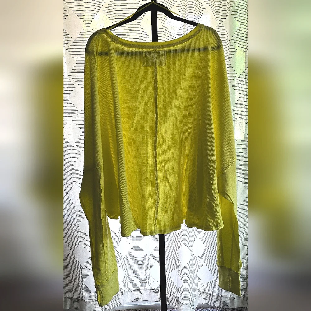 *SOLD* NWOT Free People Microphone Drop Thermal in Lemon Grass Size XL 🦄💖 - Picture 9 of 11